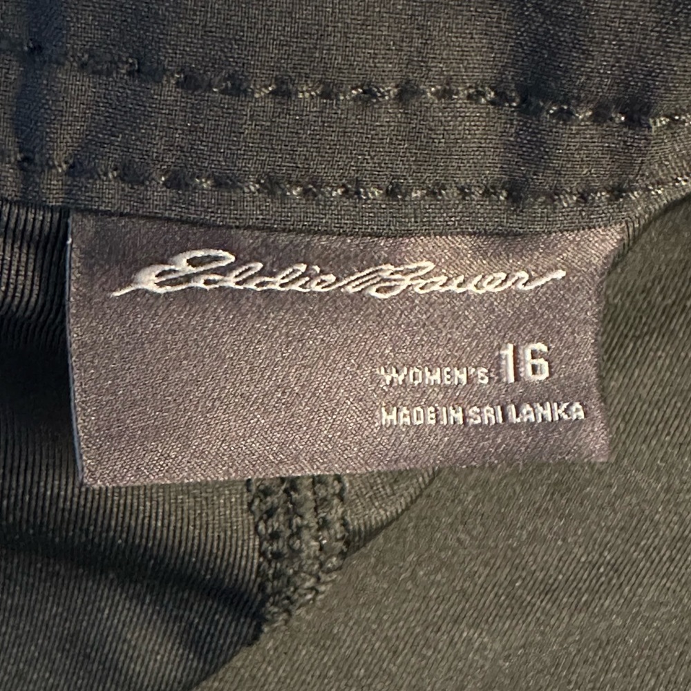 Eddie Bauer Gray Tennis, Golf, Sport Leisure Skort Skirt. Size 16 - Picture 5 of 7